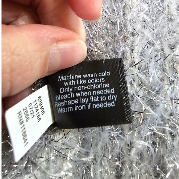 Lane Bryant Silver Open-Front Metallic Eyelash Cardigan Sz 22/24 - Picture 10 of 11